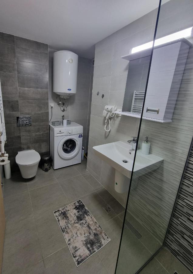Modern & Trendy Apartment Skopje Exterior foto